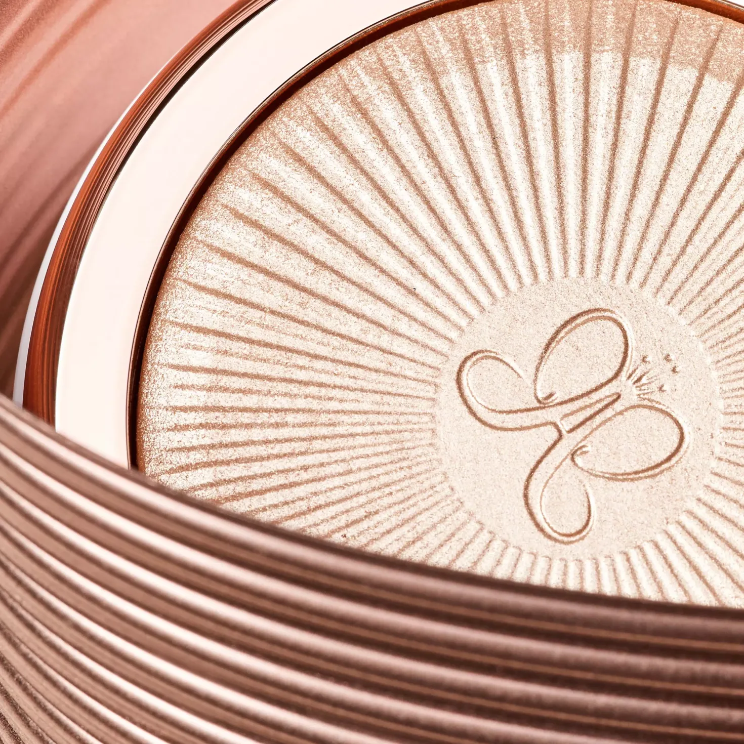 Anastasia Beverly Hills Glow Seeker Highlighter Enchanted