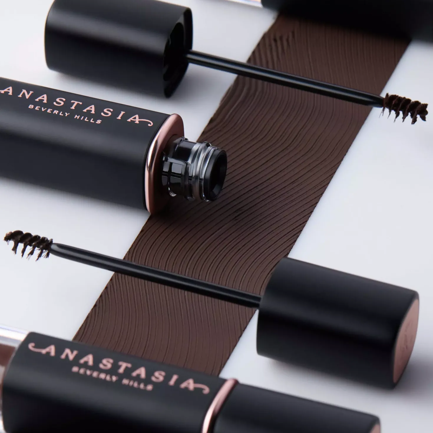 Anastasia Beverly Hills Volumizing Tinted Brow Gel Soft Brown