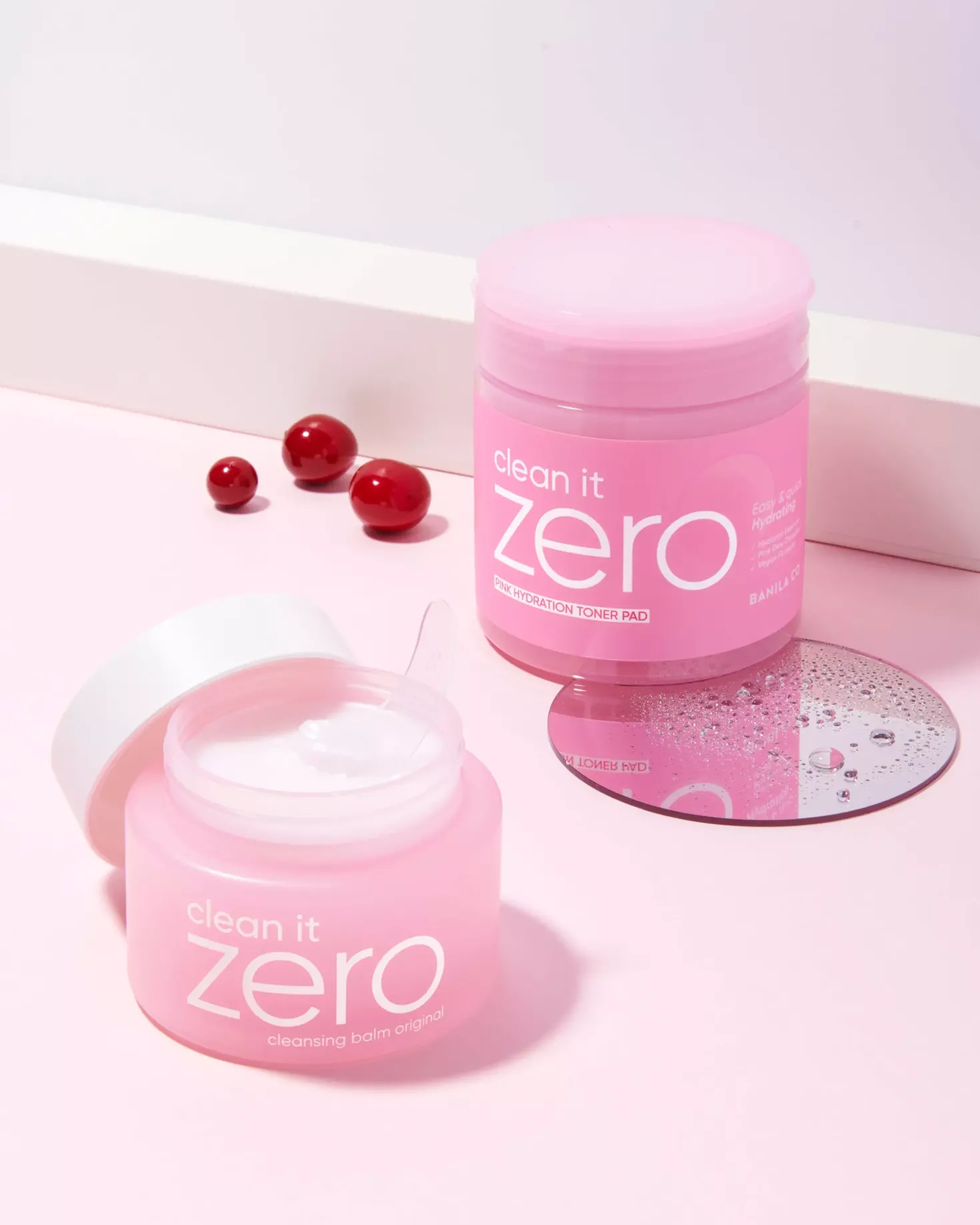 Banila CoClean It Zero Pink Hydration Toner Pad 235 ml