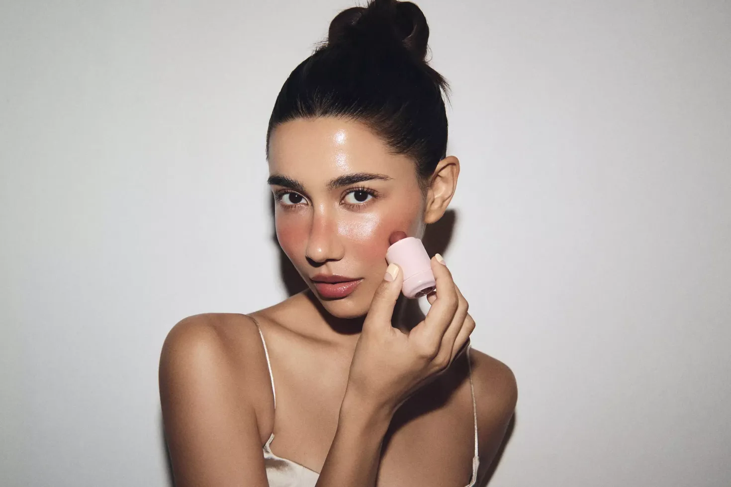 Banila Co Romantic Blush Lip & Cheek 12 Peach Mousse