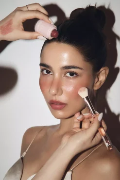 Banila Co Romantic Blush Lip & Cheek 12 Peach Mousse