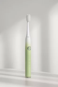 Be LucentSpark Electric Sonic Toothbrush Mint Green