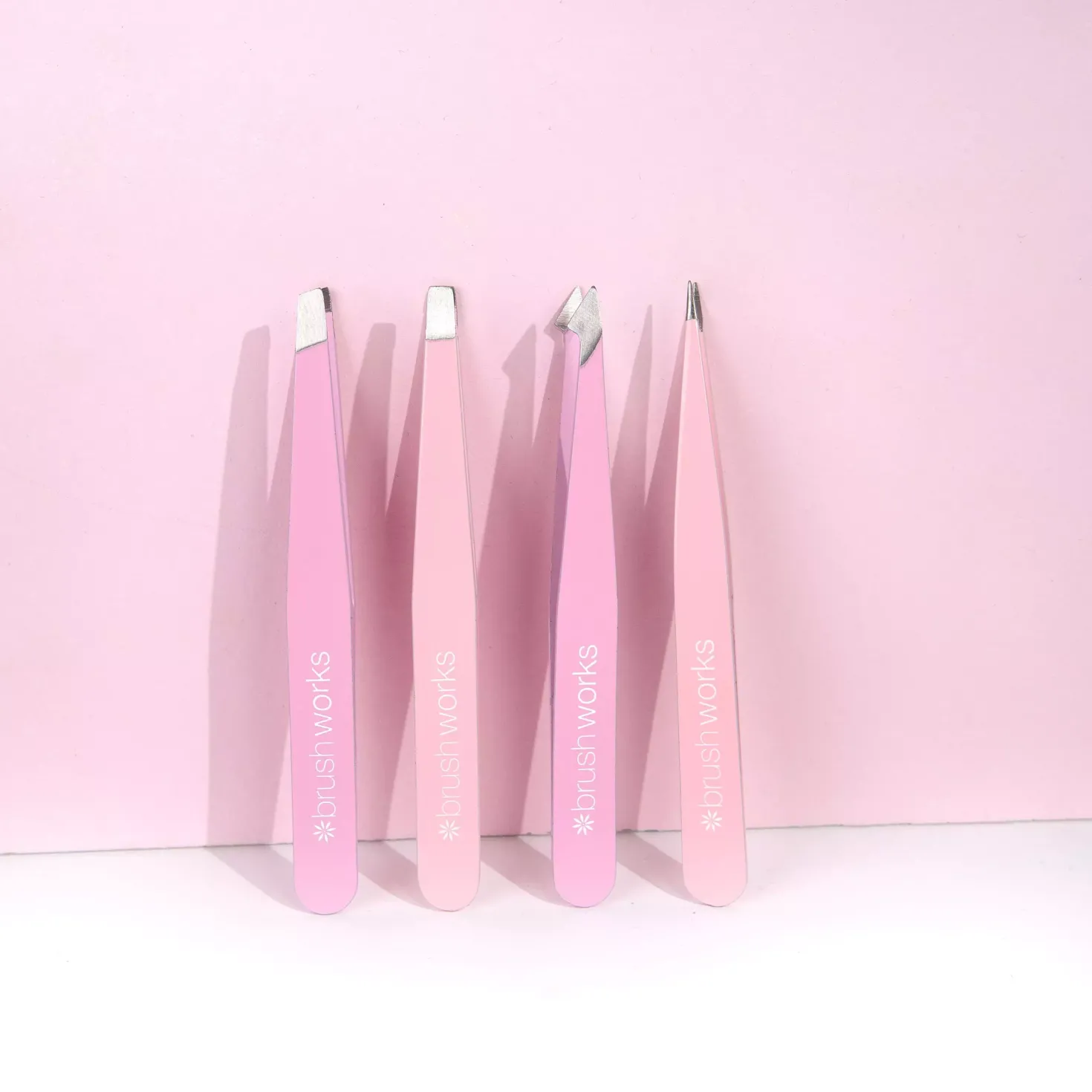 Brushworks HD 4 Piece Combination Tweezer Set - Pink