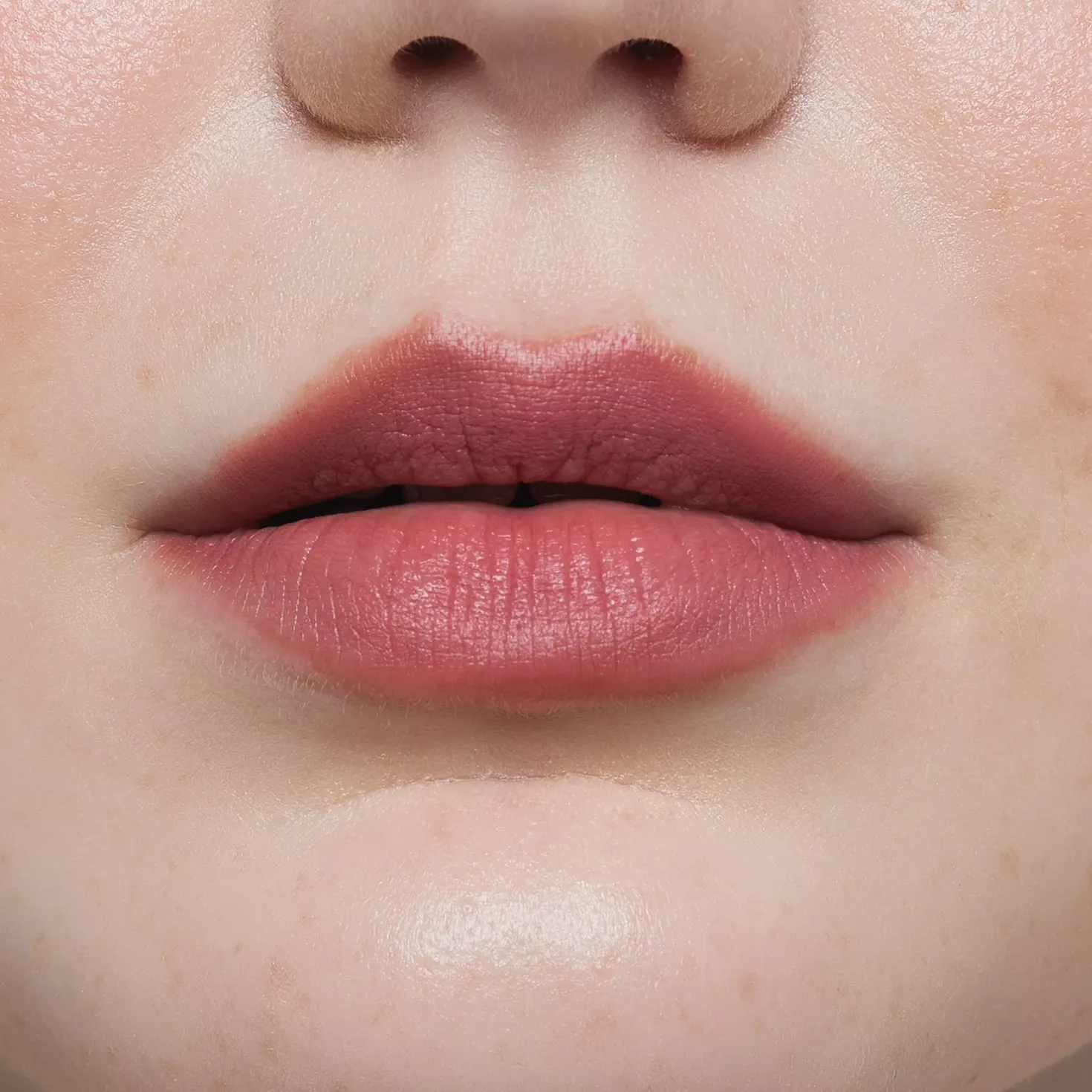 By Lyko Creamy Dreamy Lip Crayon Berry Jam