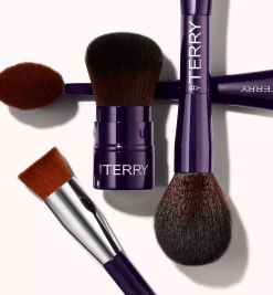 By TerryHyaluronic Tool Expert Kabuki brush