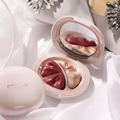 CatriceBrides & Besties Blush & Highlighter Duo C02 Glow Down The Aisle