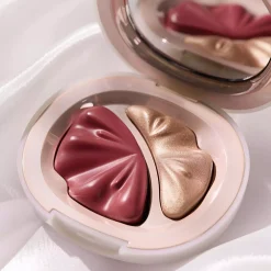 CatriceBrides & Besties Blush & Highlighter Duo C02 Glow Down The Aisle