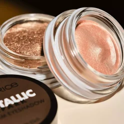 Catrice Metallic Spark Cream Eyeshadow 020 Diamond Dust