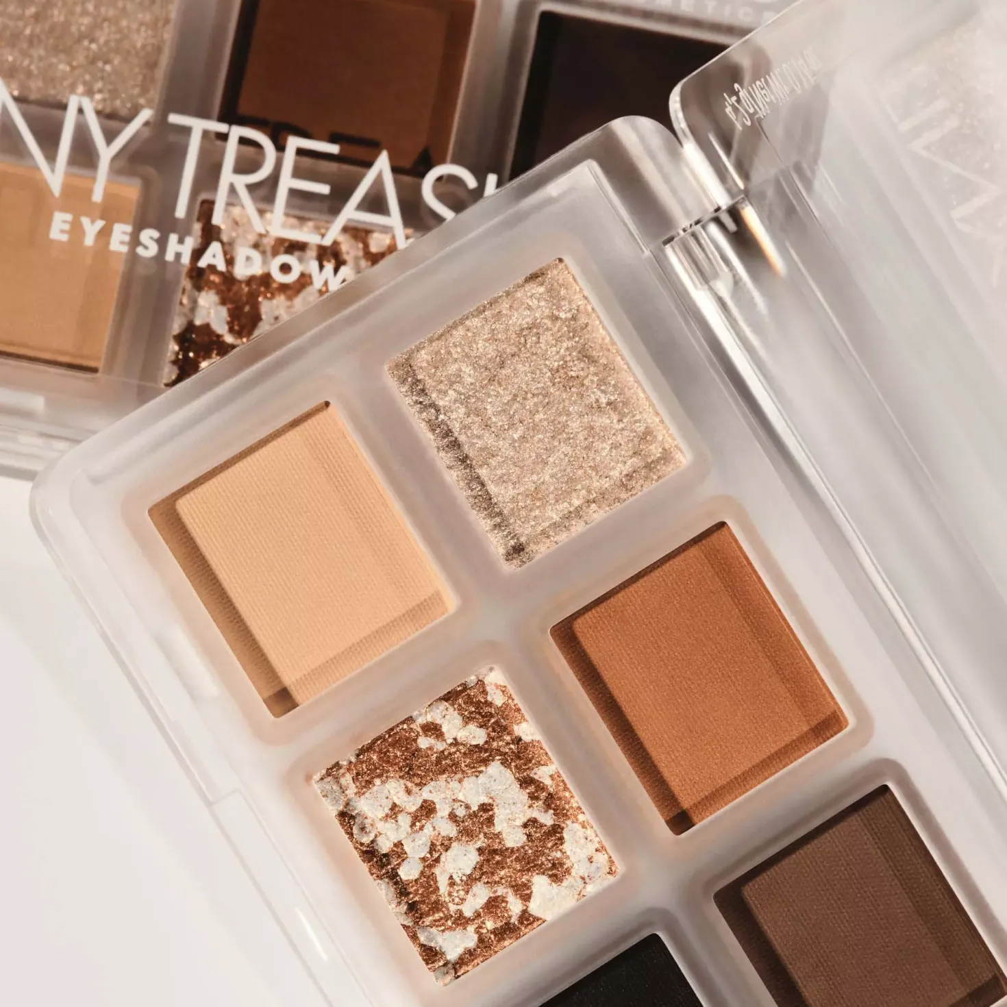 Catrice Tiny Treasures Eyeshadow Palette 020 Wild Berry