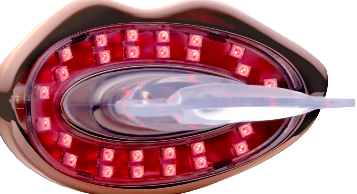 Dr Dennis Gross DRx SpectraLite™ LipWare Pro LED Device