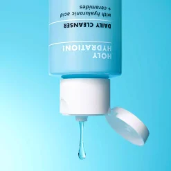 e.l.f. Holy Hydration! Daily Cleanser 110 ml