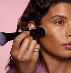 e.l.f. Liquid Bronzer & Contour Duo Brush