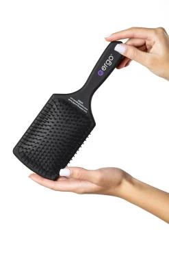 Ergo Er1000 Ionic Polishing Paddle Hair Brush