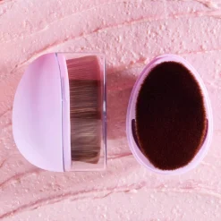 essence Kabuki Buffer Brush