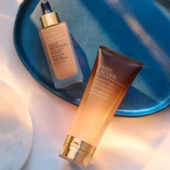 Estée LauderFuturist Skintint Serum Foundation SPF20 2C3 Fresco