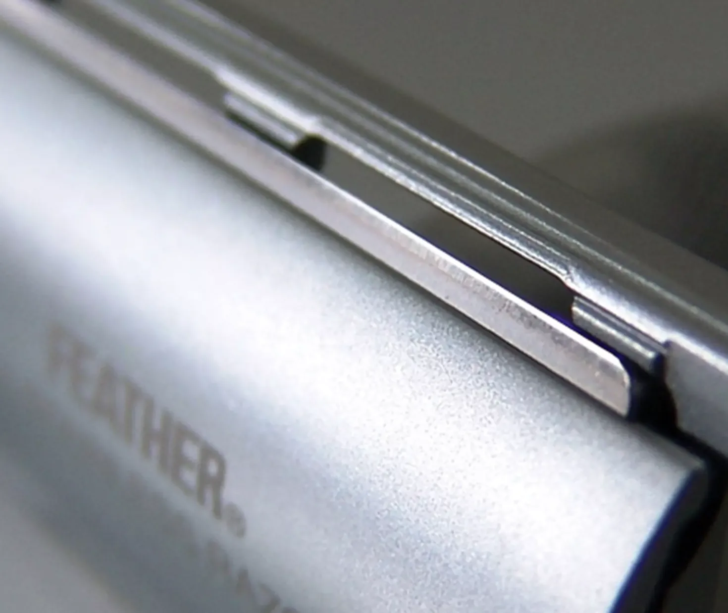 Feather All Stainless Double Edge Razor AS-D2 1 stk