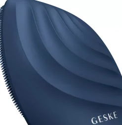 Geske5 in 1 Sonic Facial Brush Magneta