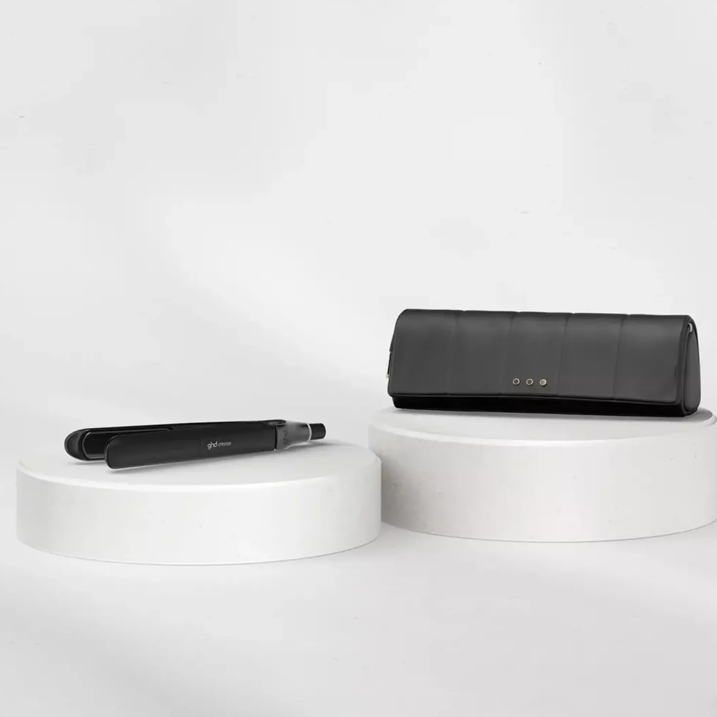 ghd 2-in-1 Heat-Resistant Styler Bag & Mat