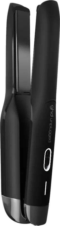 ghdUnplugged hair straightener in matte black