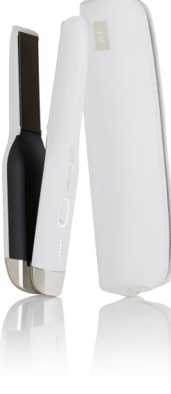 ghdUnplugged straightener in matte white