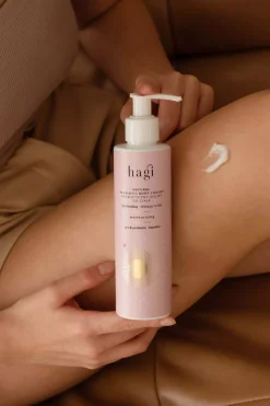 Hagi Natural Probiotic Moisturizing Body Yogurt Bali Holiday 200 ml