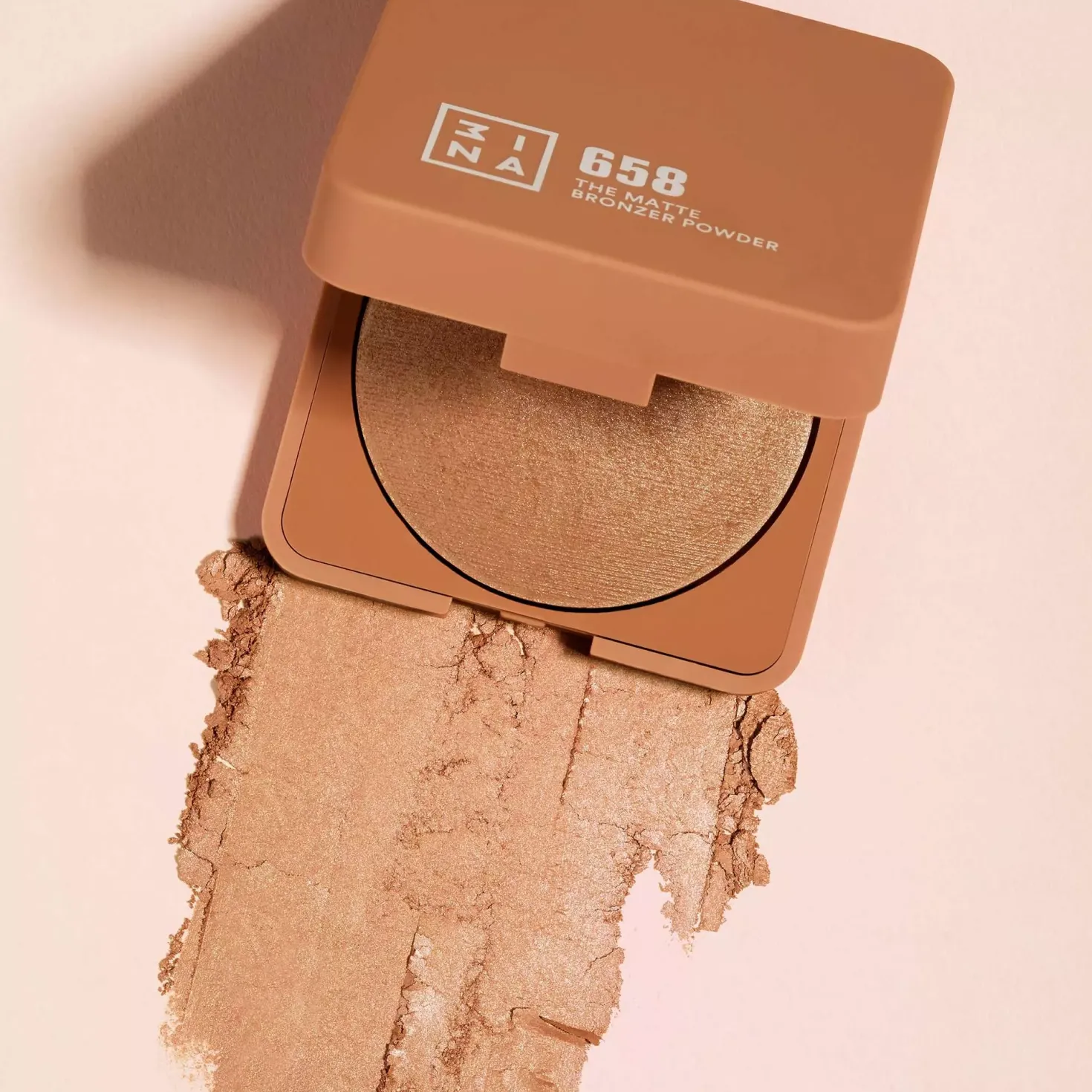 3INA The Bronzer Powder 674