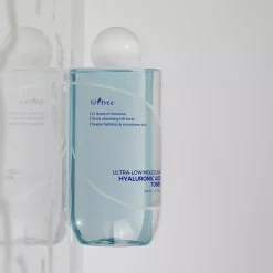Isntree Ultra-Low Molecular Hyaluronic Acid Toner 300 ml