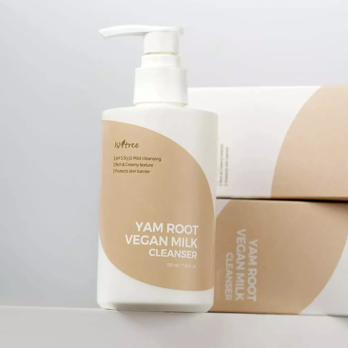 Isntree Yam Root Vegan Milk Cleanser 220 ml
