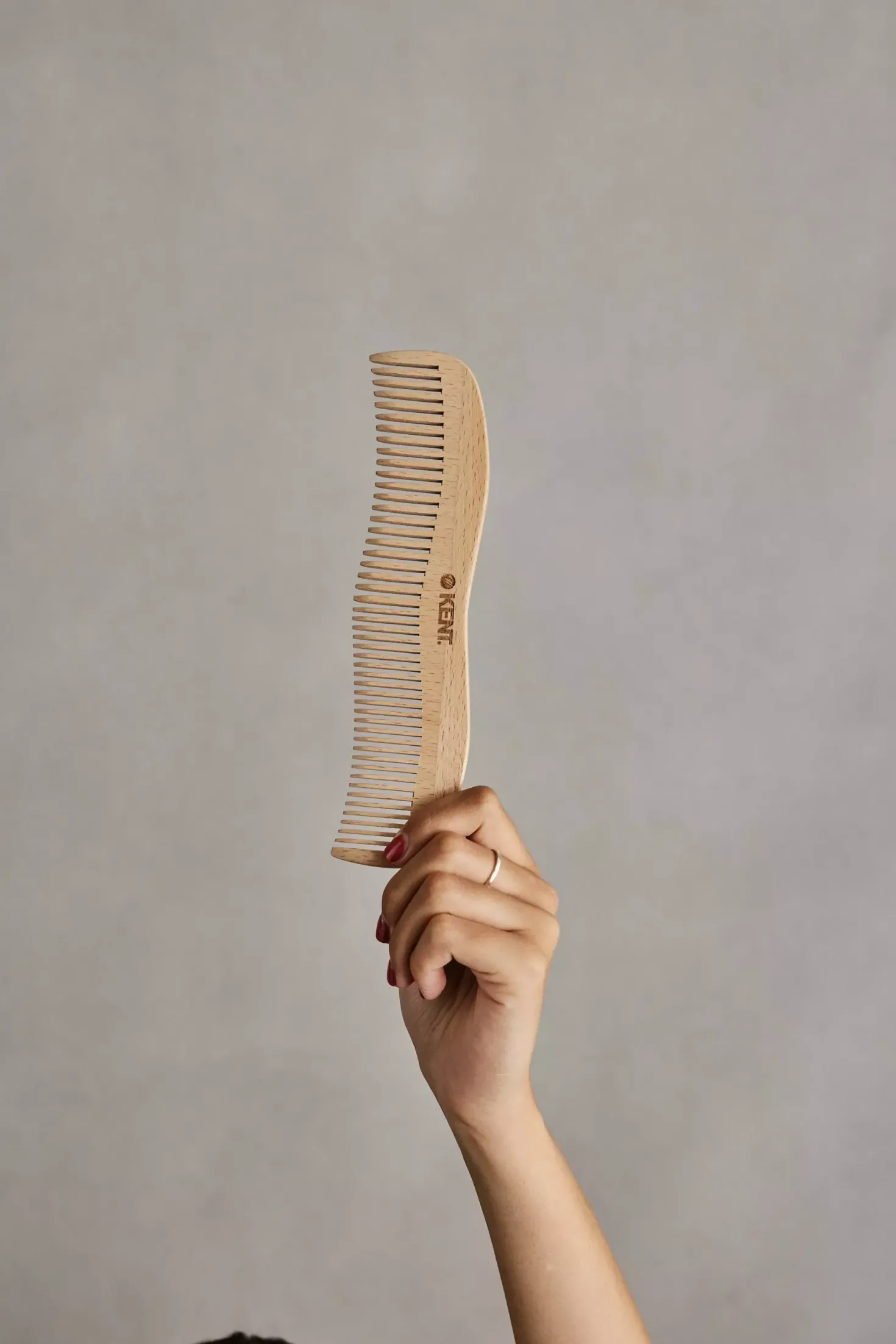 Kent Brushes Pure Flow Wooden Comb