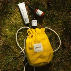 L:a Bruket Gift Box Body Summer Pouch