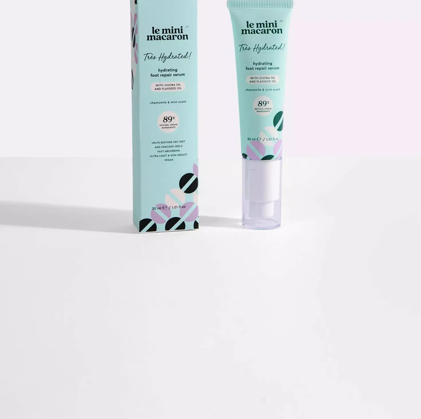 Le Mini Macaron Hydrating Foot Repair Serum Très Hydrated 30 ml