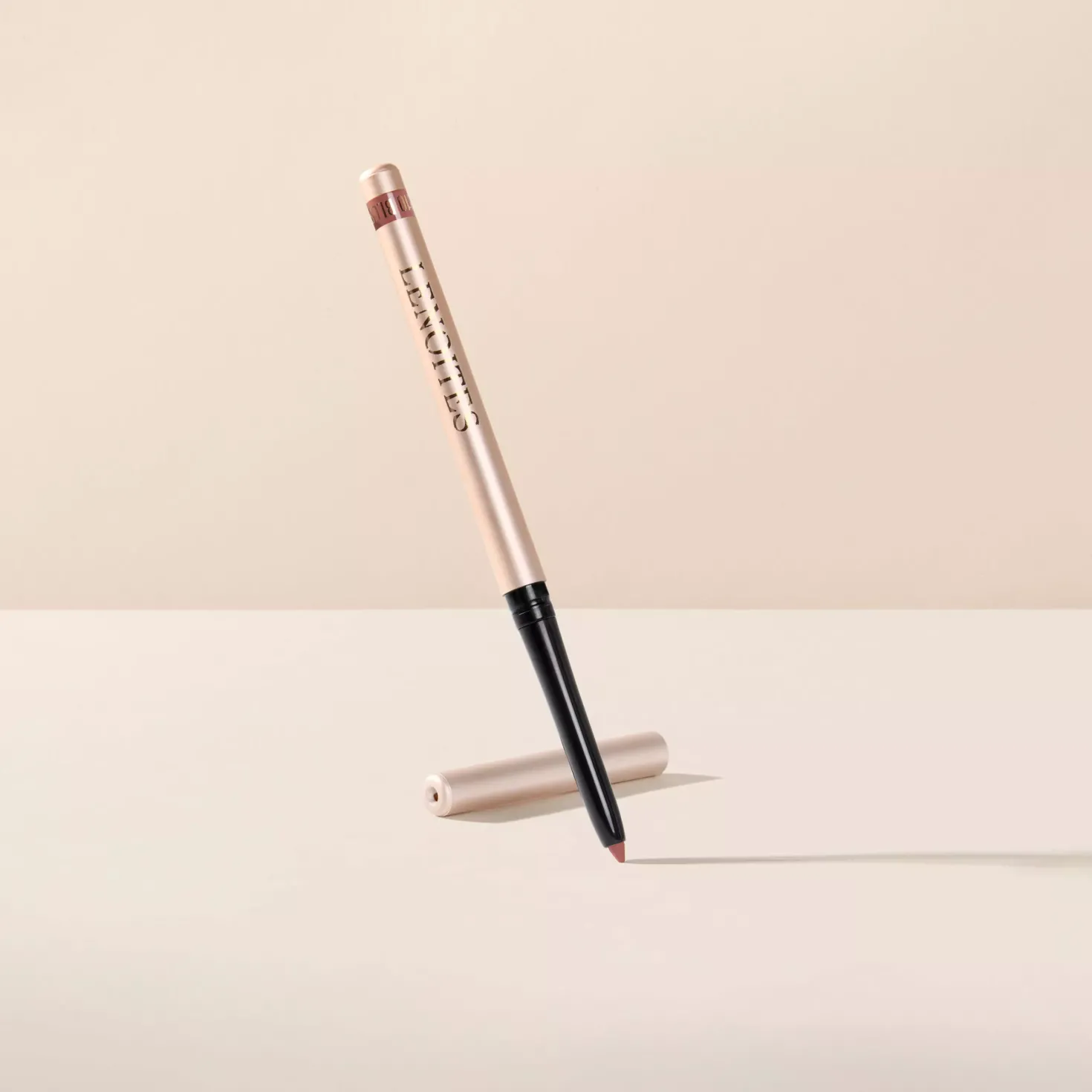 Lenoites Shape & Sculpt Lip Liner 150 Soft Espresso