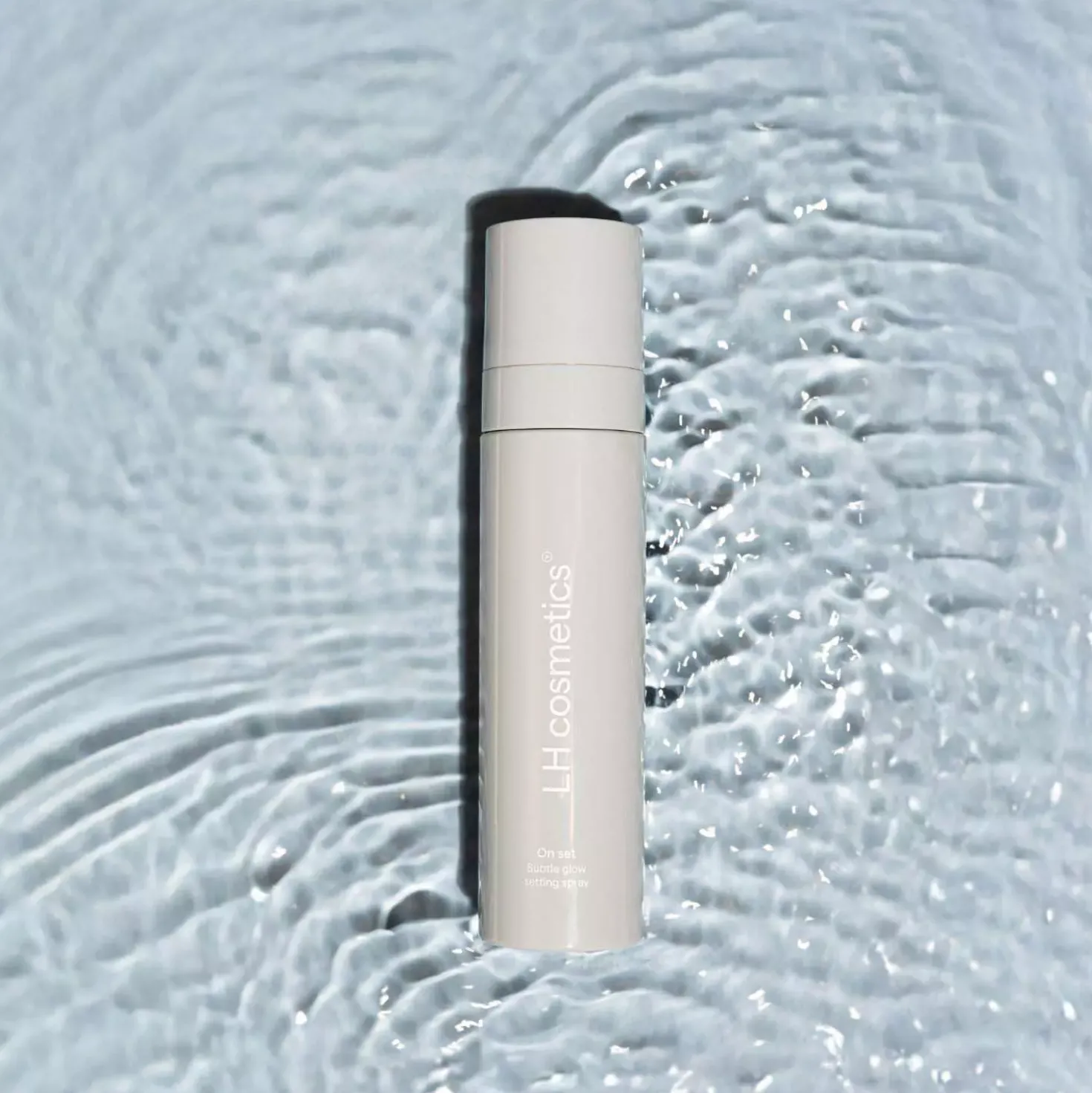 LH cosmetics On Set Subtle Glow Setting Spray