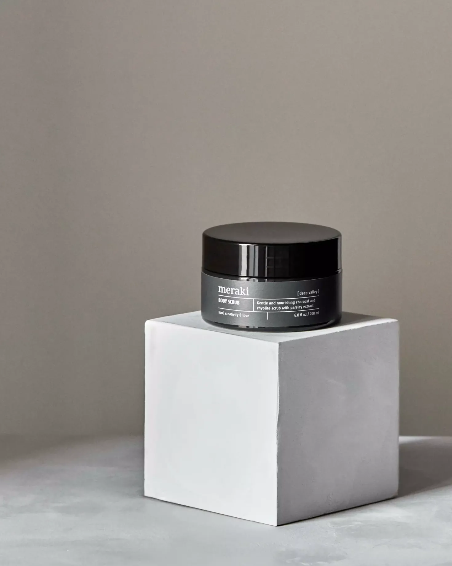 MerakiDeep Valley Body scrub 200 ml