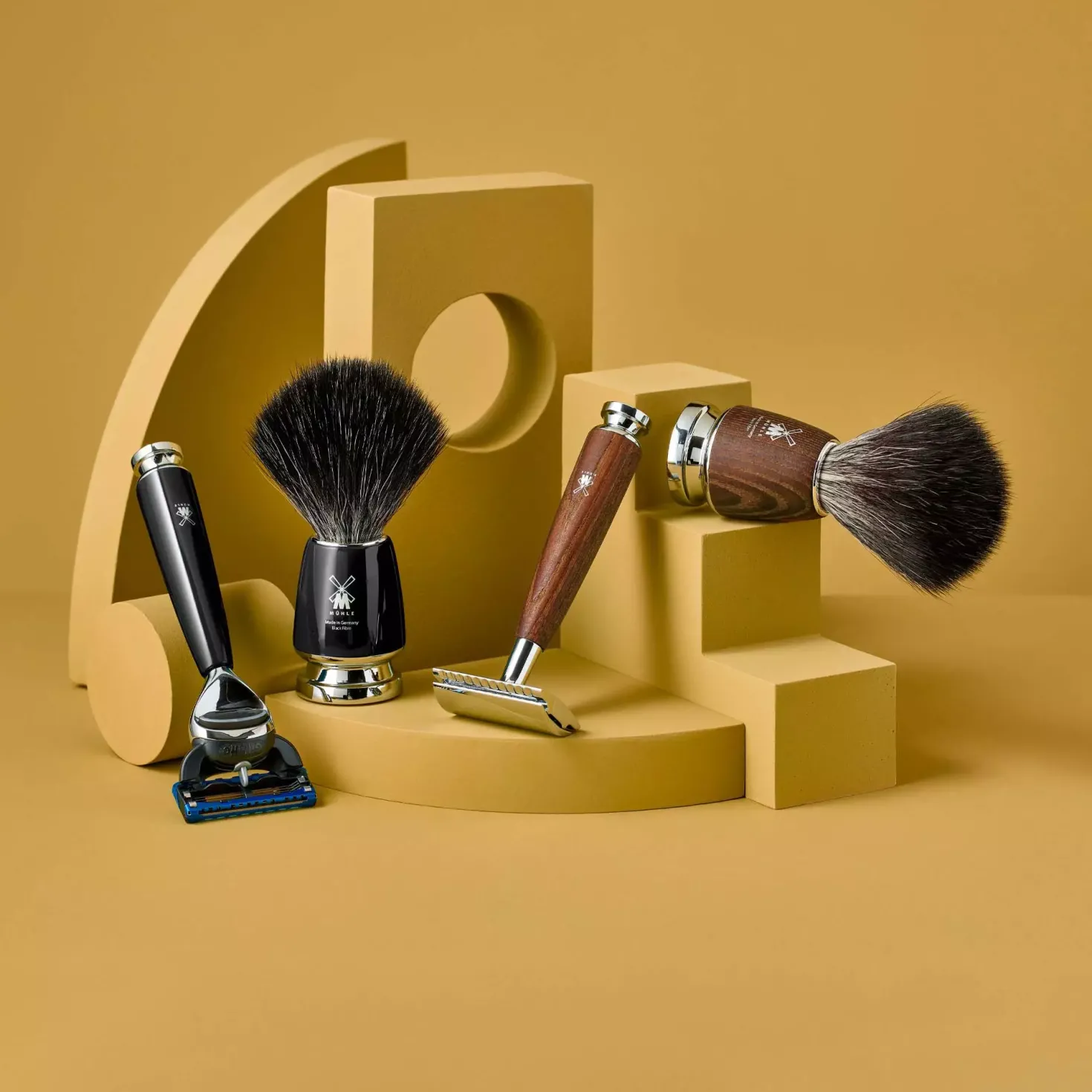 Mühle Rytmo Safety Razor Shaving Set Pure Badger Resin Petrol Blue