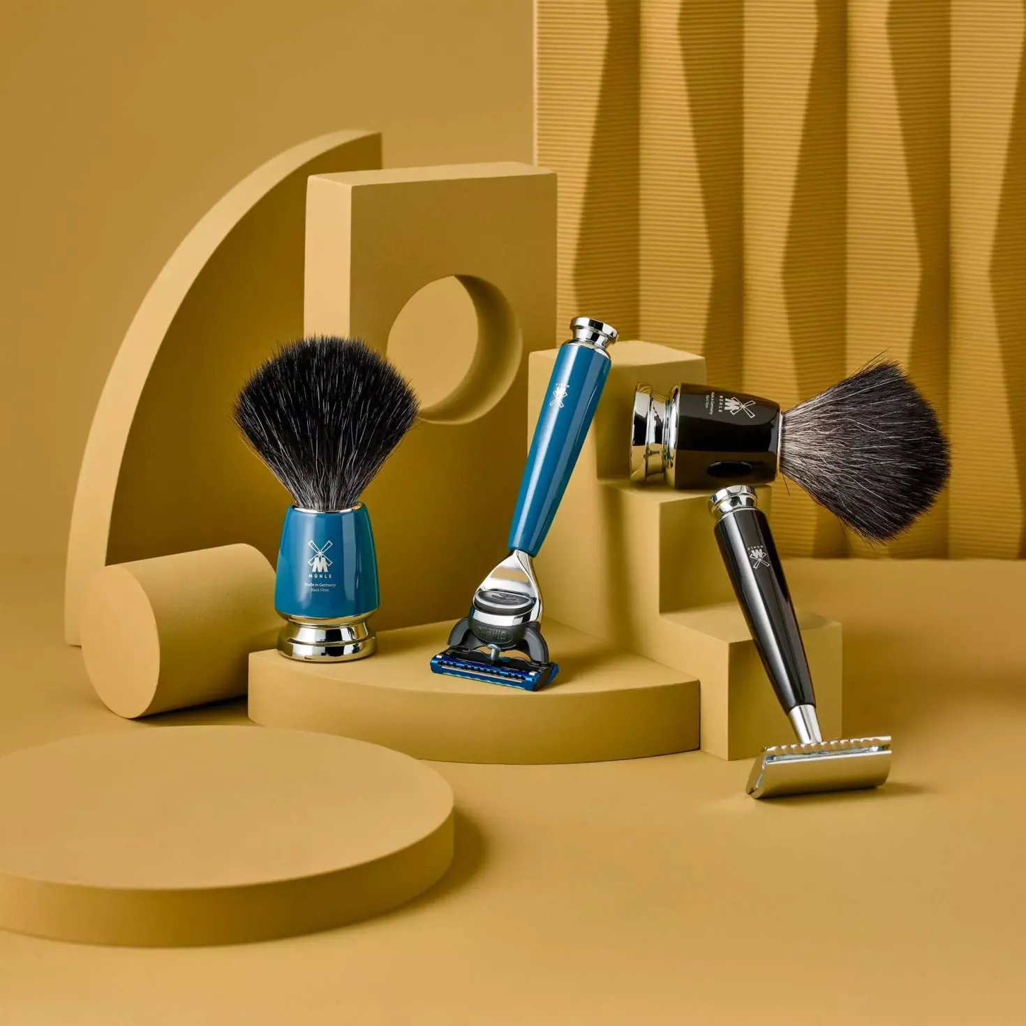 Mühle Rytmo Safety Razor Shaving Set Pure Badger Resin Petrol Blue