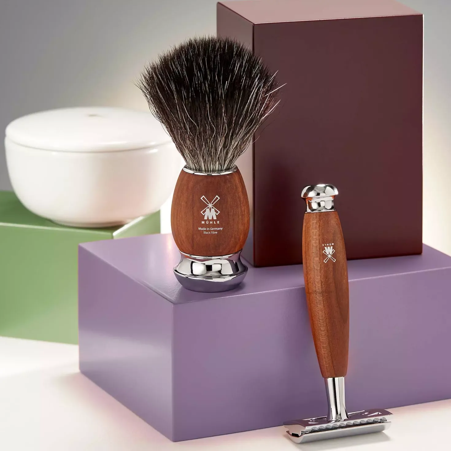 MühleVIVO Shaving Set Plum Wood Black Fibre Safety Razor