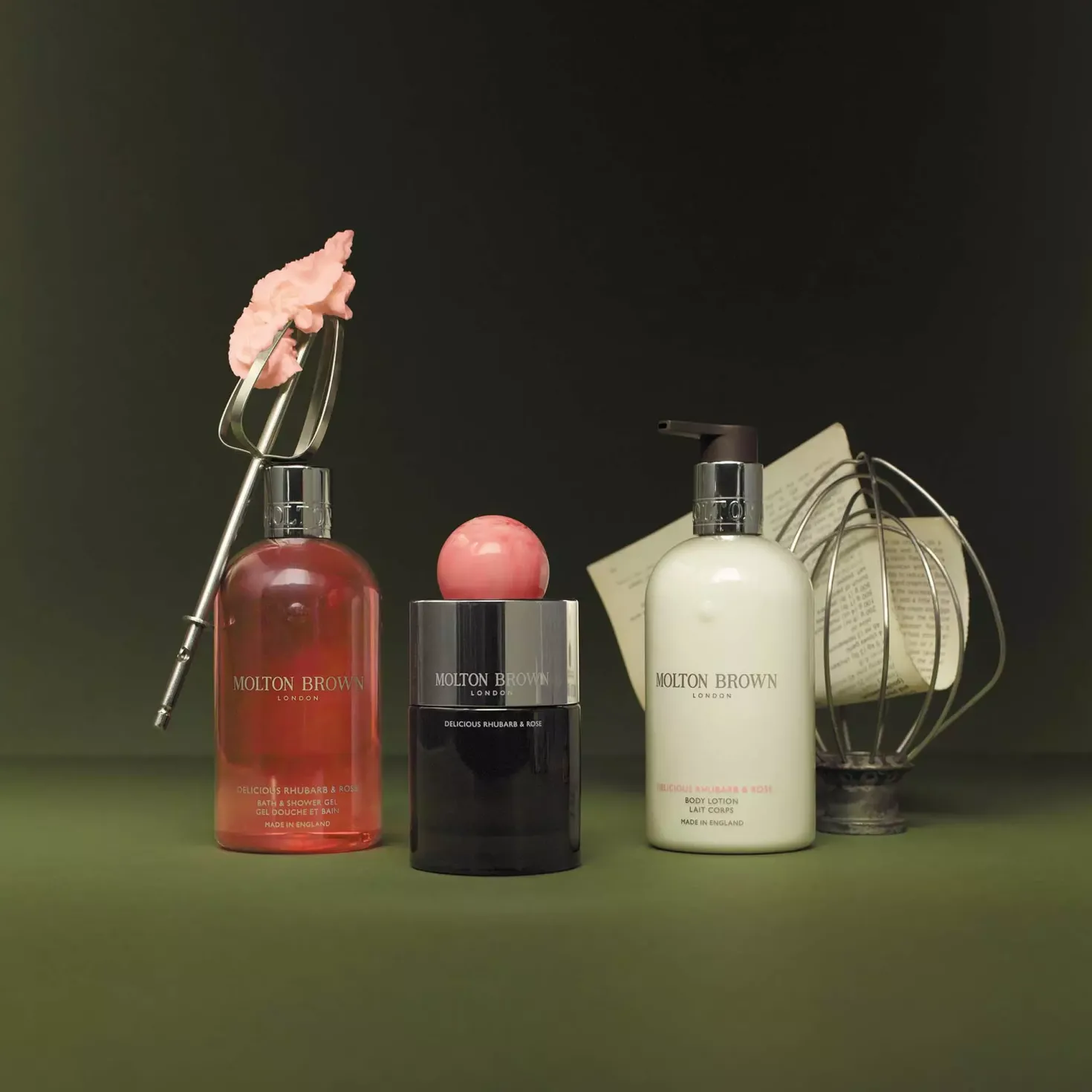 Molton Brown Delicious Rhubarb & Rose Body Lotion 300 ml