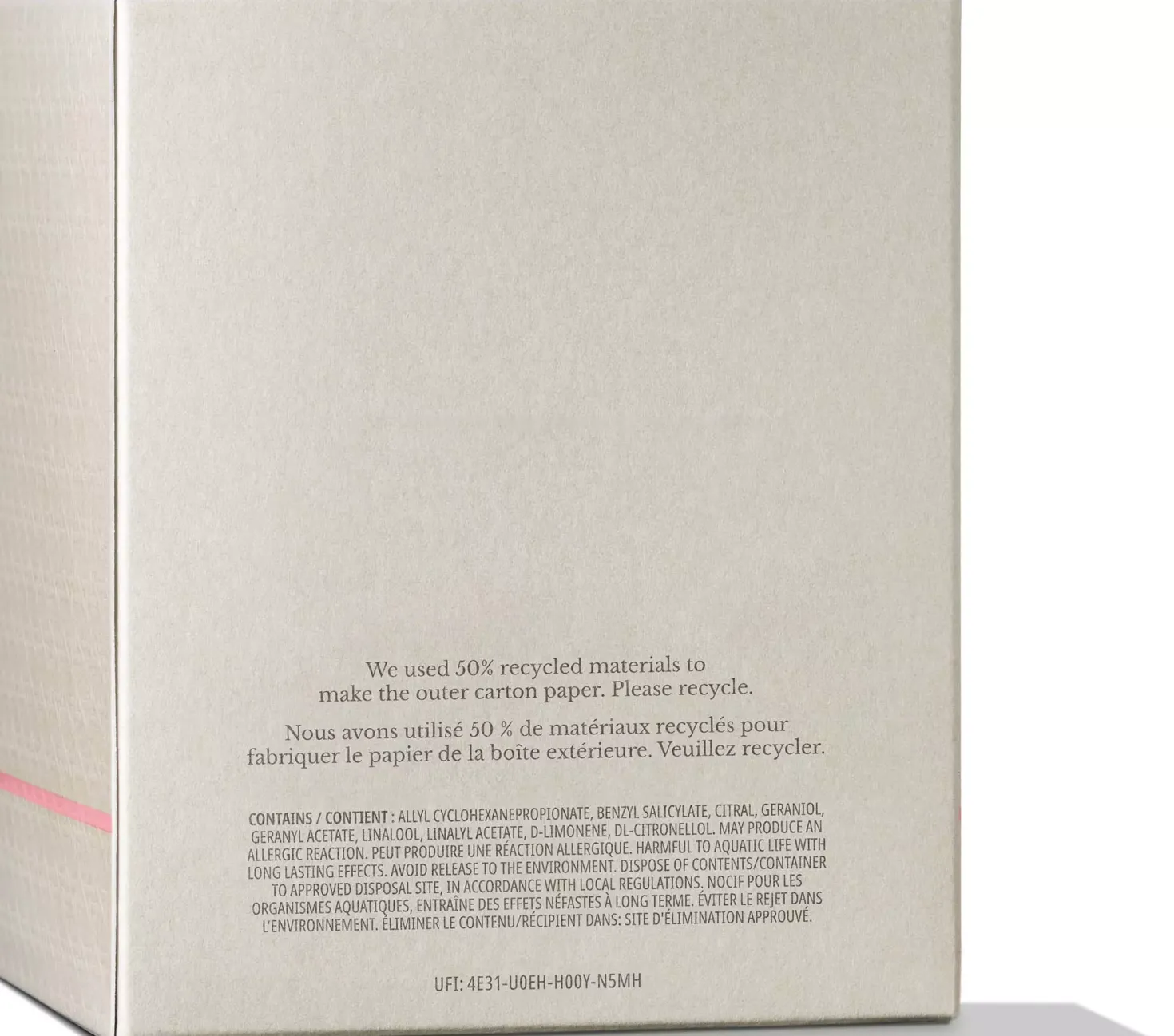Molton Brown Delicious Rhubarb & Rose Signature Candle