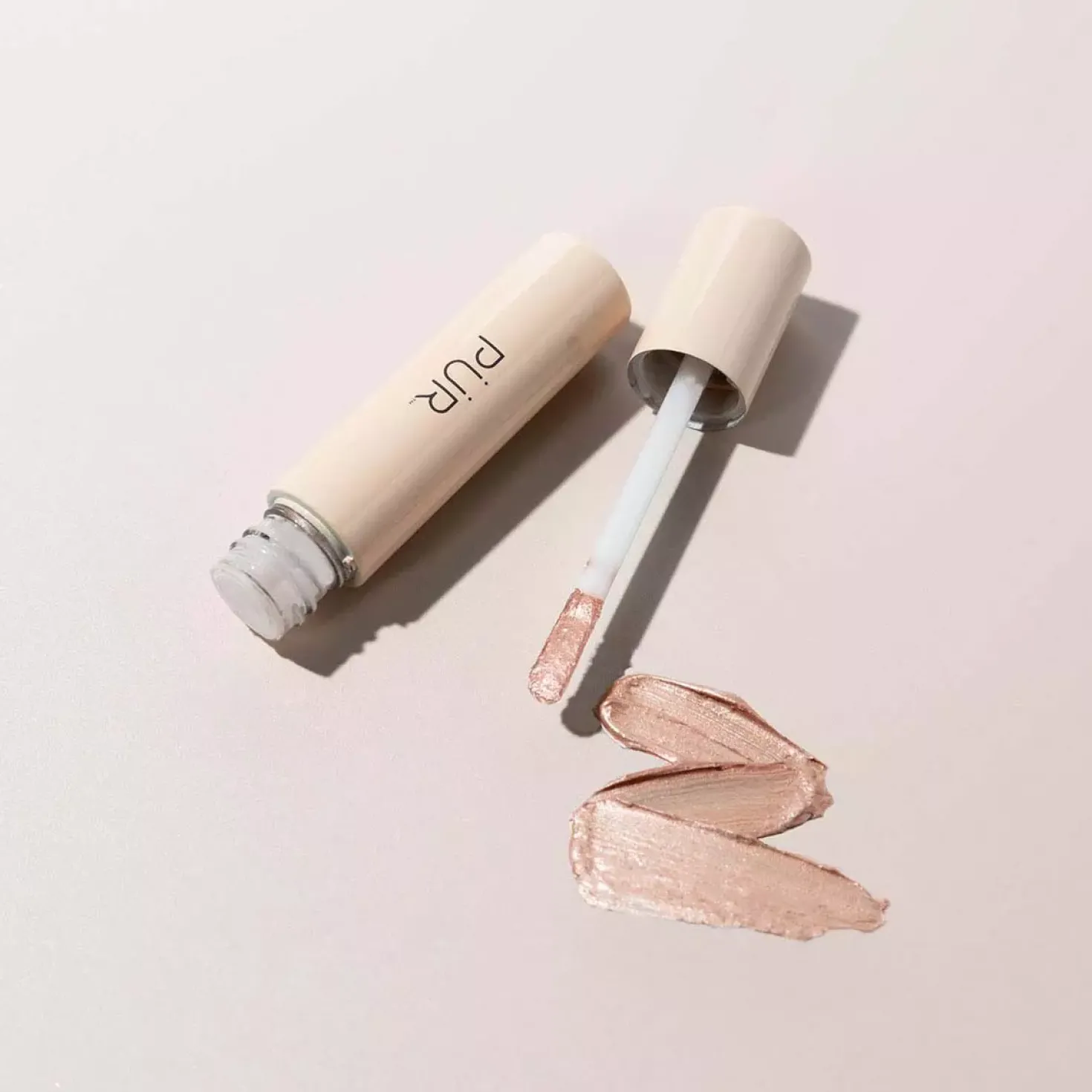 PÜR Cosmetics On Point Tint Creamy Eyeshadow & Primer with Peptides Cashmere