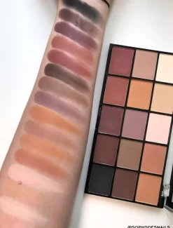 Revolution Beauty LondonRe-Loaded Eyeshadow Palette Affection