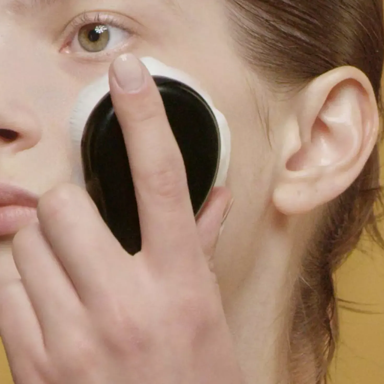 SensaiUltimate The Creamy Soap + Brush