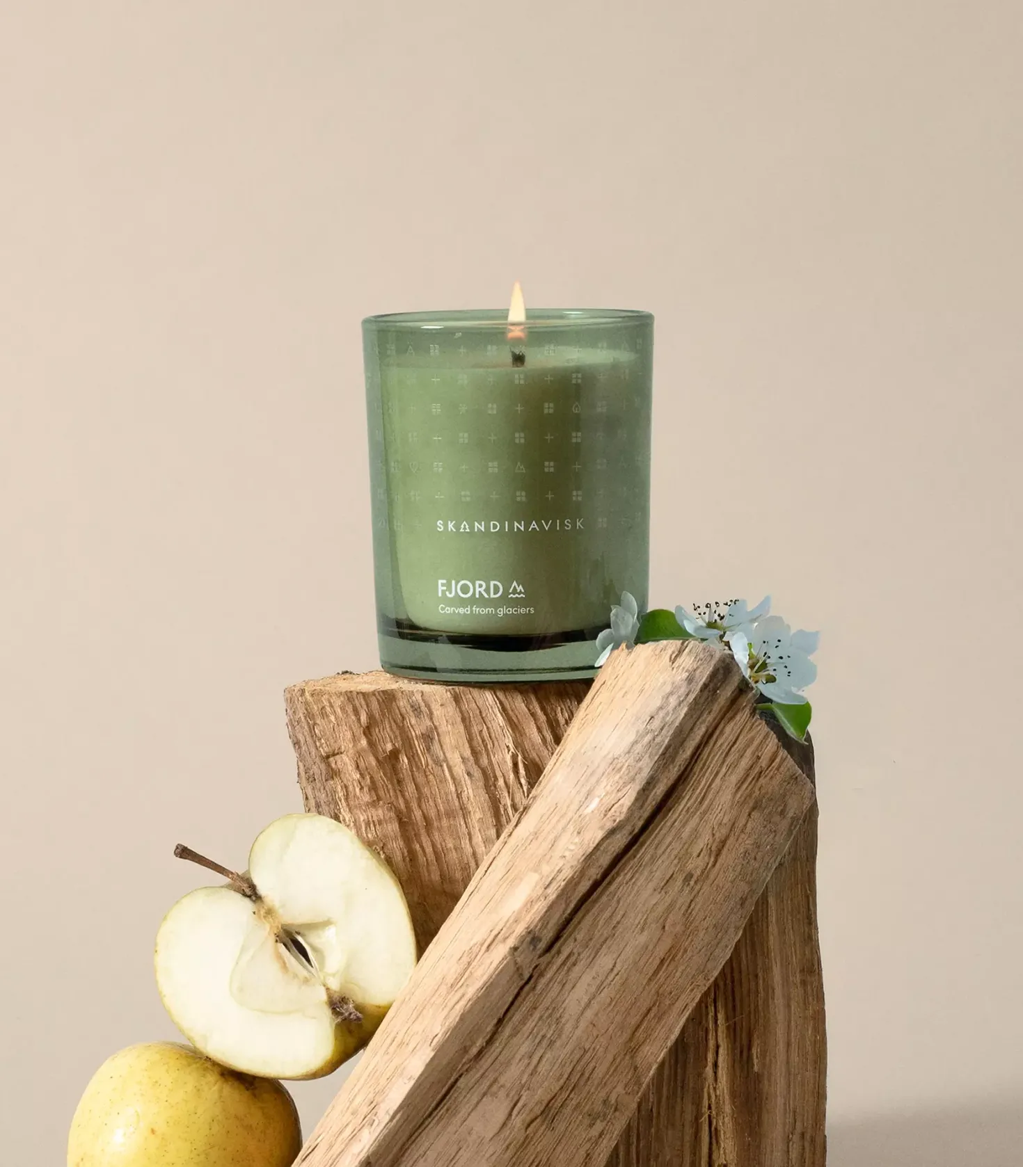 SkandinaviskFJORD Home Collection Scented Candle 200 g