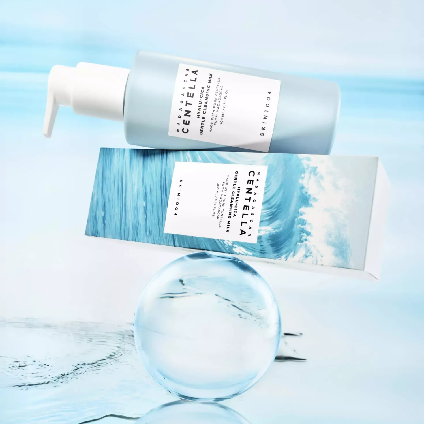 SKIN1004Madagascar Centella Hyalu-Cica Gentle Cleansing Milk 200 ml
