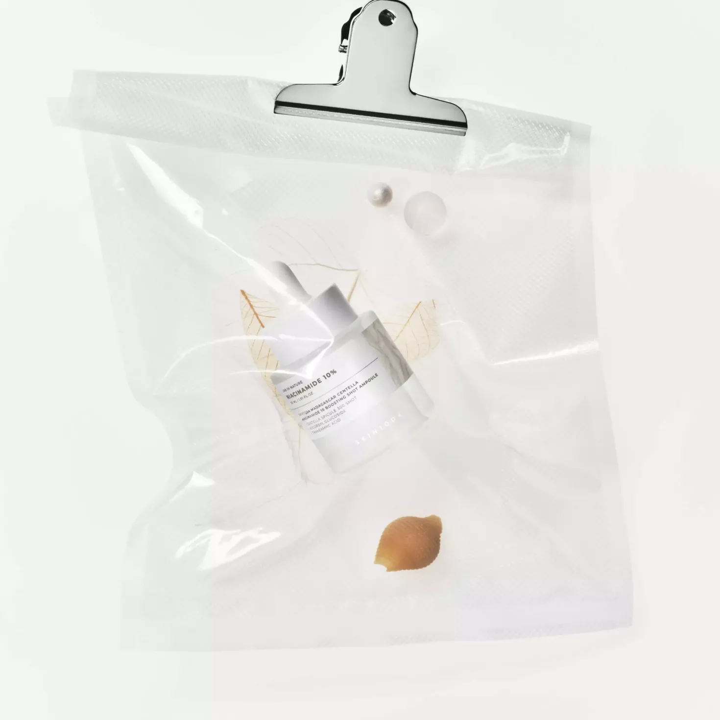 SKIN1004Madagascar Centella Niacinamide 10 Boosting Shot Ampoule 30 ml