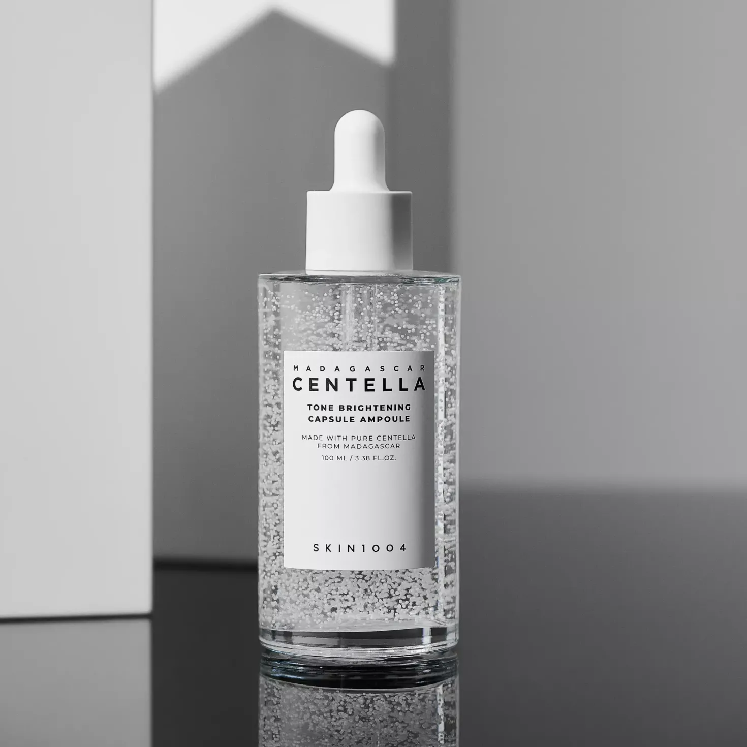 SKIN1004Madagascar Centella Tone Brightening Capsule Ampoule 30 ml