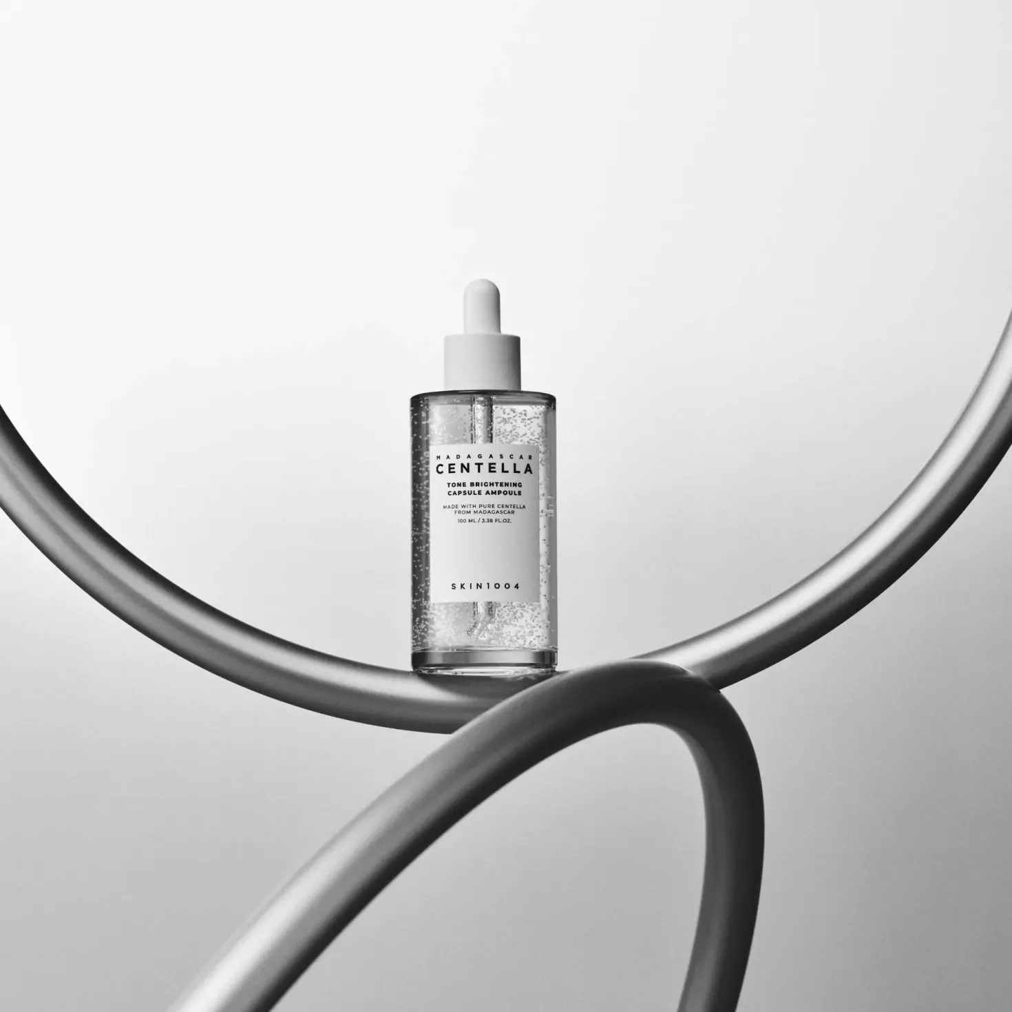 SKIN1004Madagascar Centella Tone Brightening Capsule Ampoule 30 ml