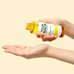 SOME BY MI Yuja Niacin 30 Days Miracle Brightening Toner 150 ml