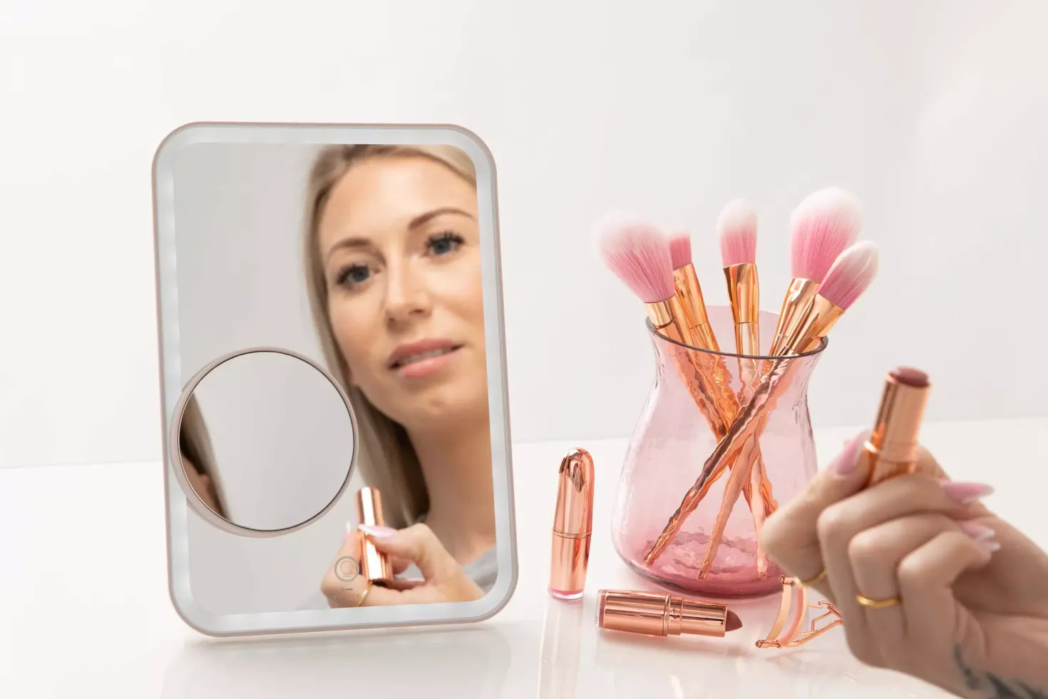 STYLPRO Glow & Go™ Travel Mirror
