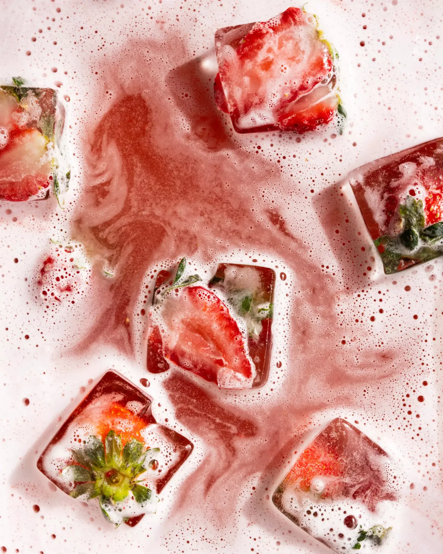 Sundae Strawberry Daiquiri Foaming Body Wash 265 ml